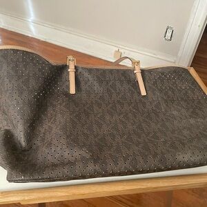 Michael Kors - shopping tote